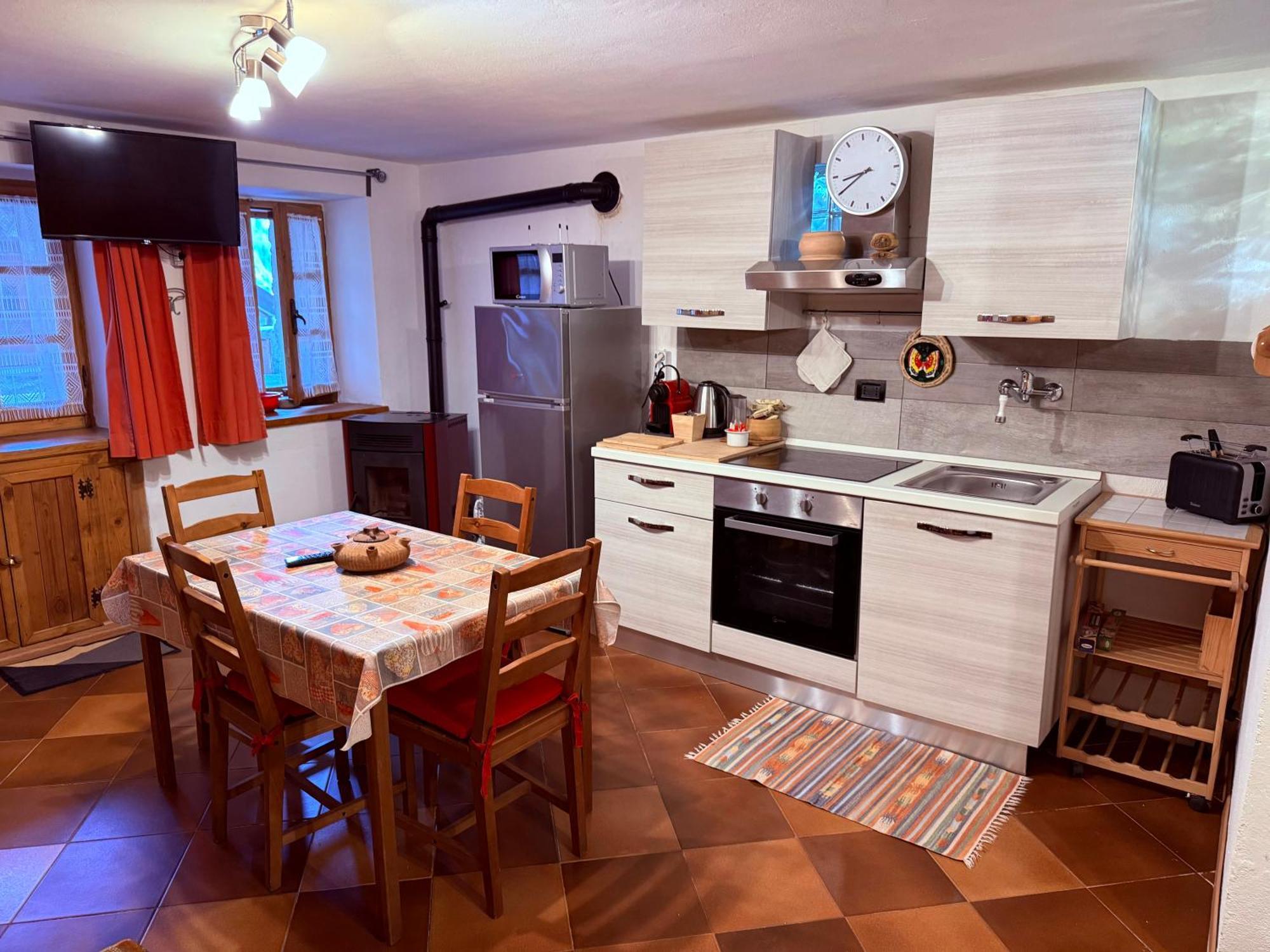 Casa Vacanze Nora Chamois Exteriör bild