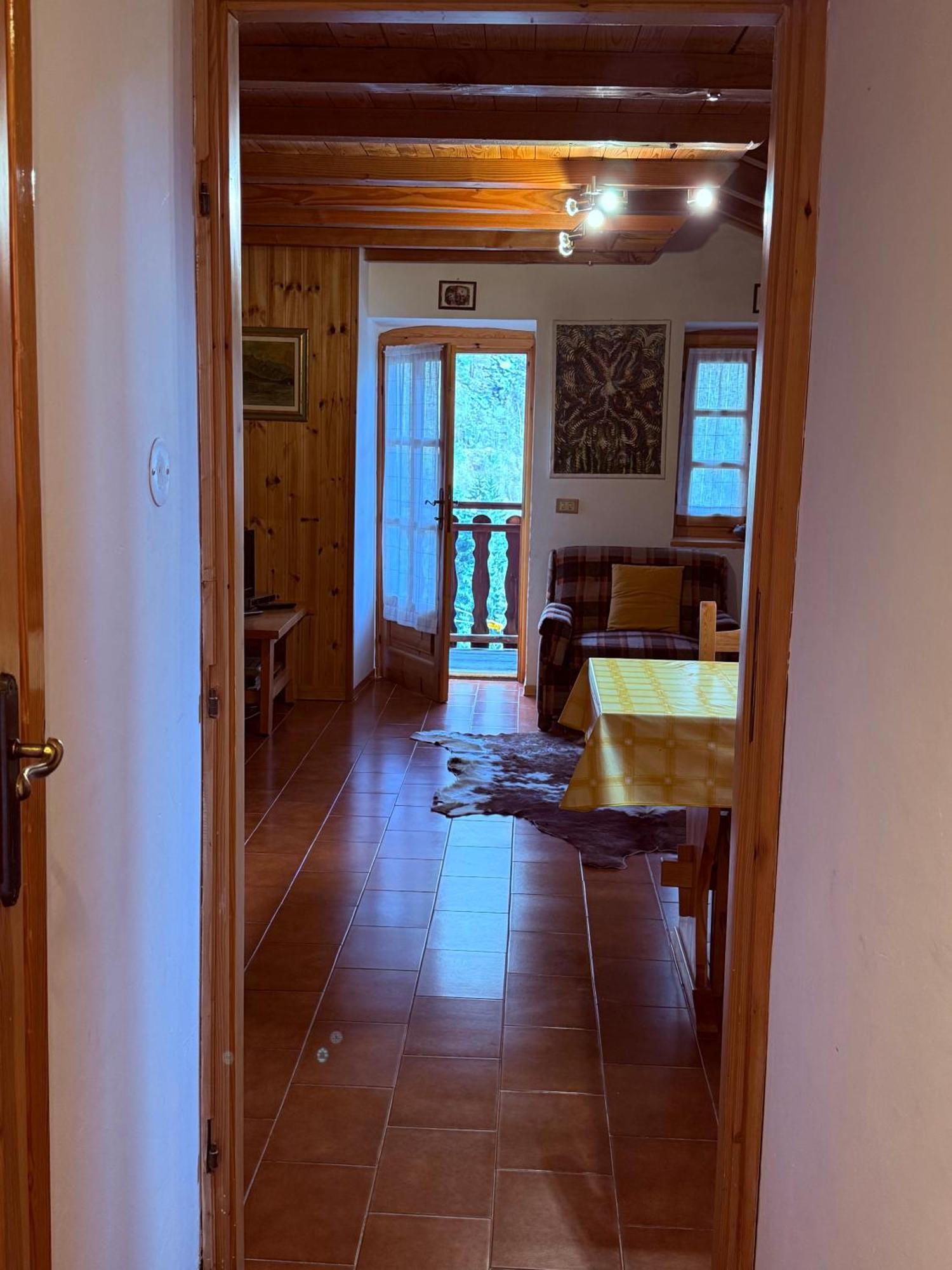 Casa Vacanze Nora Chamois Exteriör bild