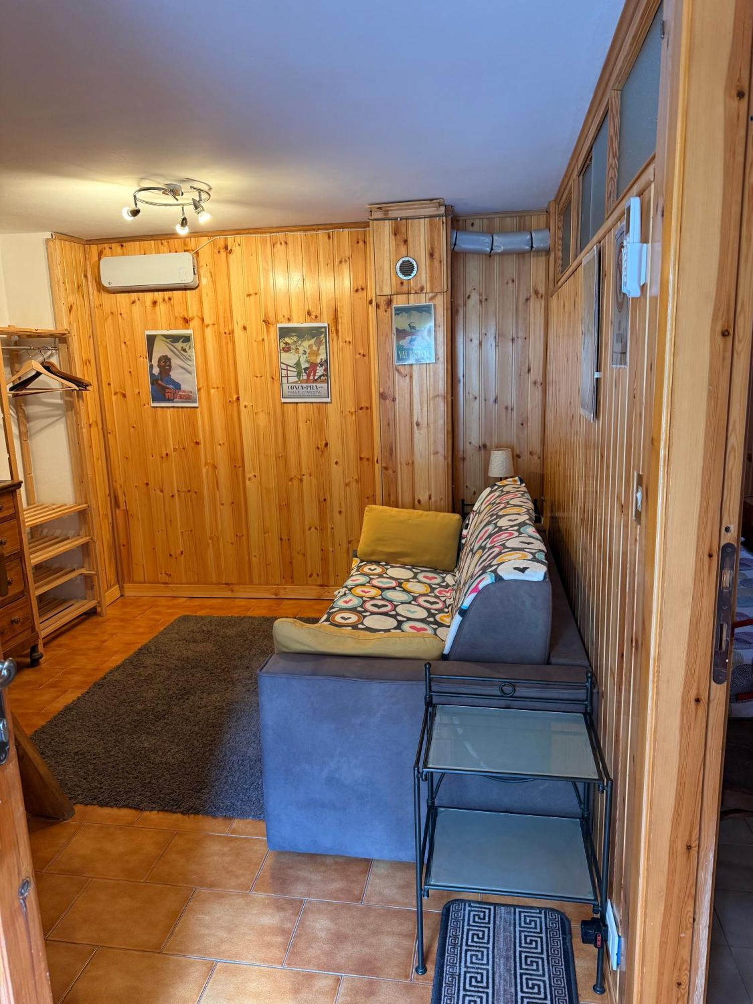 Casa Vacanze Nora Chamois Exteriör bild