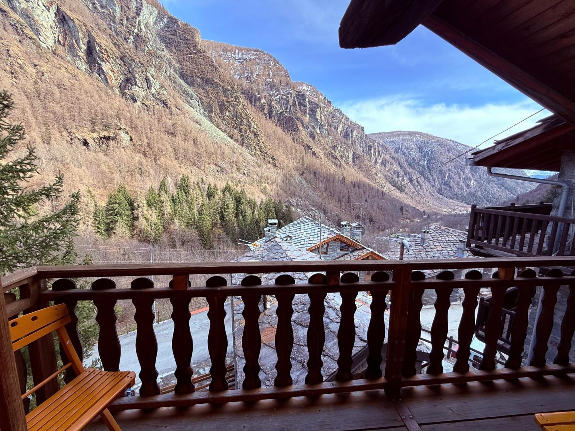 Casa Vacanze Nora Chamois Exteriör bild