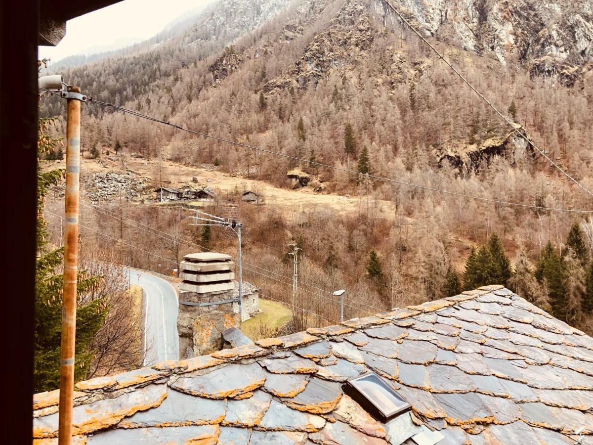 Casa Vacanze Nora Chamois Exteriör bild