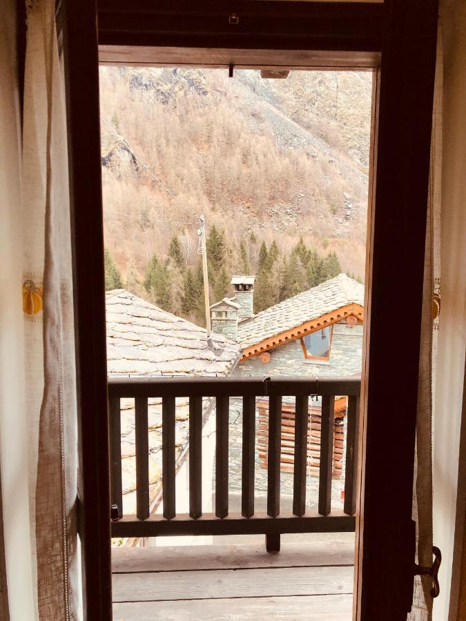 Casa Vacanze Nora Chamois Exteriör bild